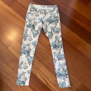Blue grey and white floral ankle skinny jeans